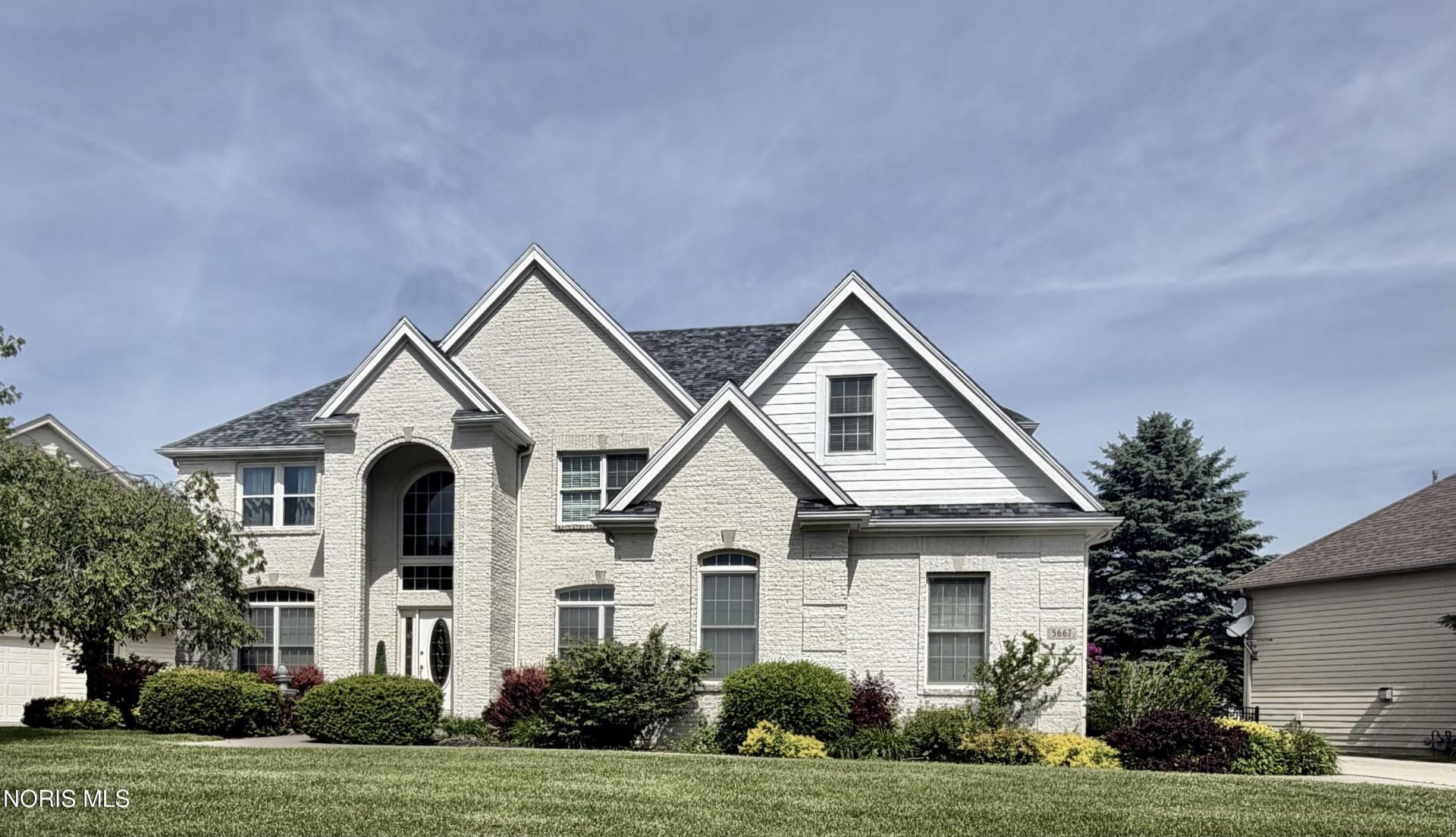 5667 Walnut Cove Road , Sylvania, OH 43560 Main Photo