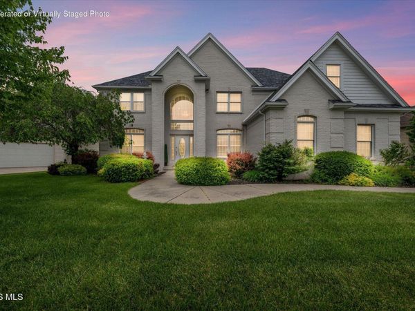 5667 Walnut Cove Road, Sylvania, OH 43560