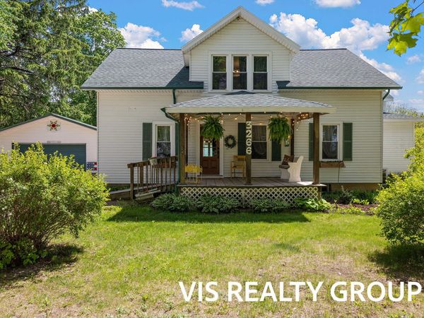 3266 S Slocum Road, Ravenna, MI 49451