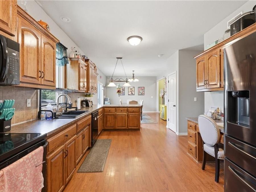 Property Image 9