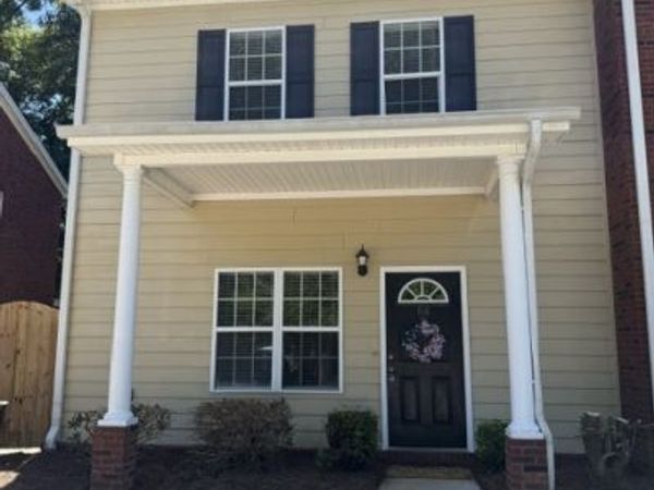 145 Bowen Street, Unit B4, Carrollton, GA 30117