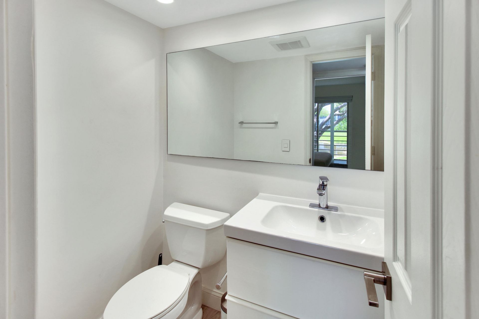 17 Fanshaw A, Boca Raton, FL 33434 Photo