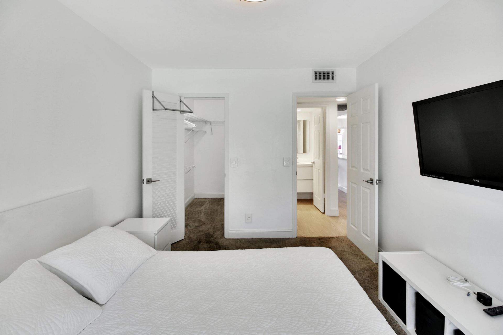 17 Fanshaw A, Boca Raton, FL 33434 Photo