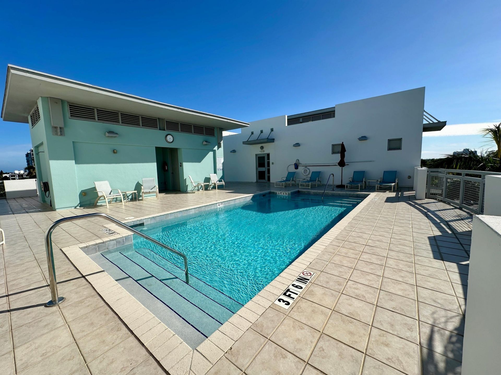 365 SE 6th Avenue, Unit 203, Delray Beach, FL 33483 Photo