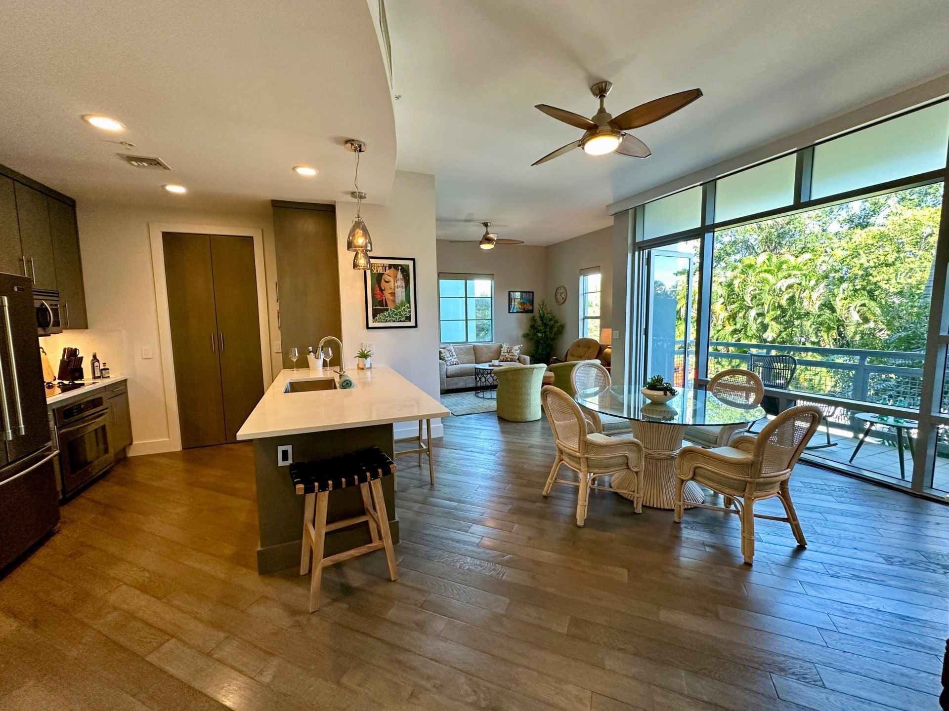 365 SE 6th Avenue, Unit 203, Delray Beach, FL 33483 Photo