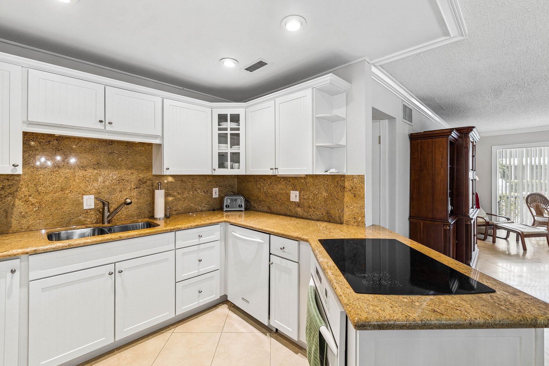 6417 Bay Club Drive, Unit 2, Fort Lauderdale, FL 33308 Photo