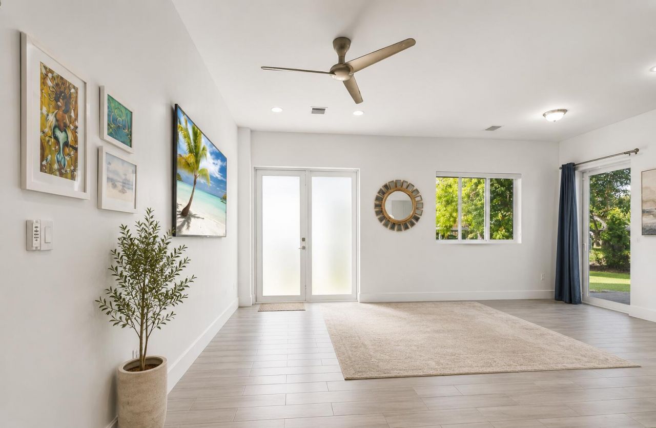 1110 NE 14th Avenue, Fort Lauderdale, FL 33304 Photo