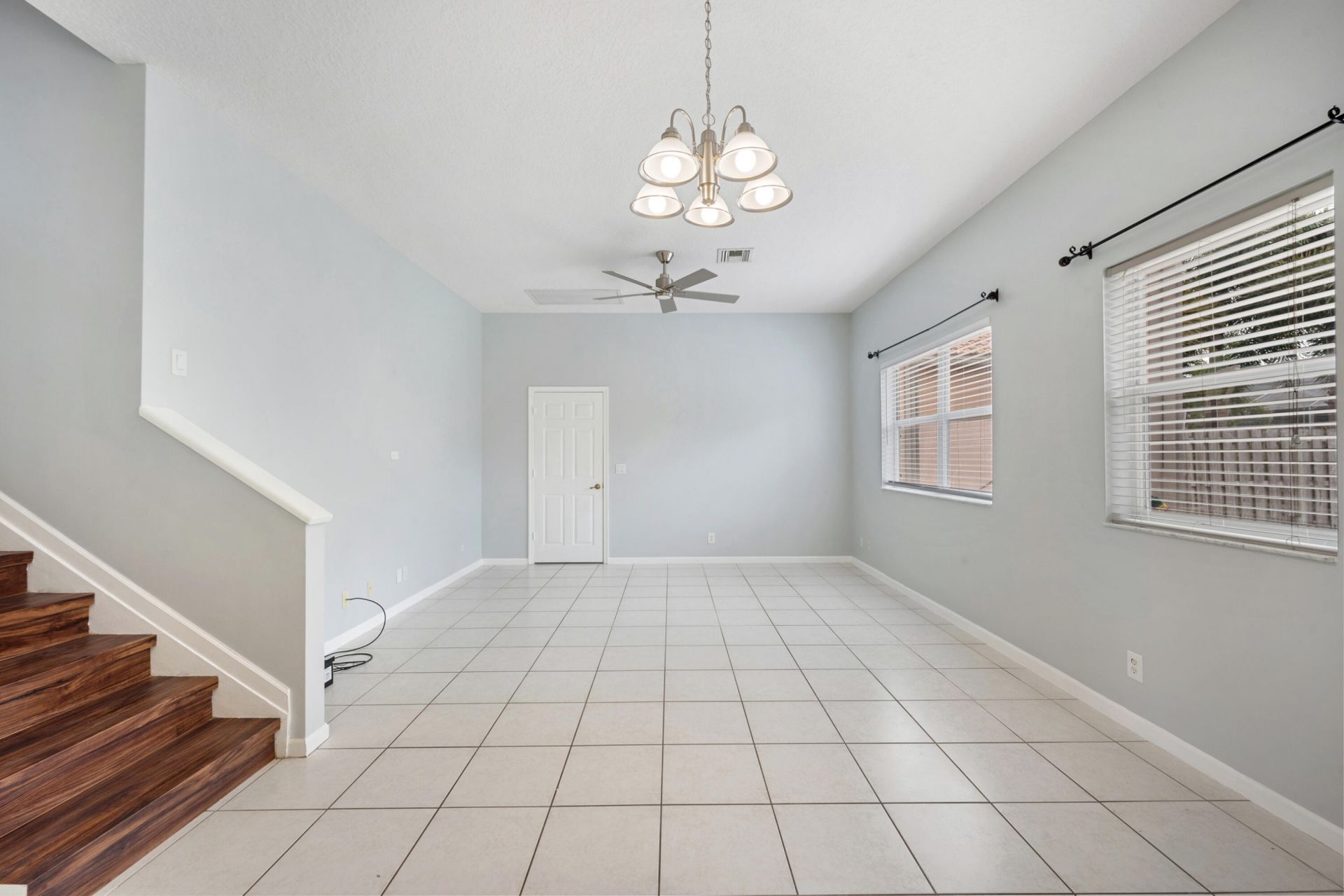 3190 El Camino Real, West Palm Beach, FL 33409 Photo