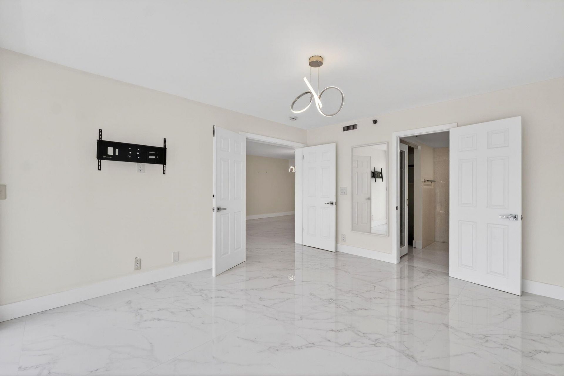 3901 S Flagler Drive, Unit 105, West Palm Beach, FL 33405 Photo
