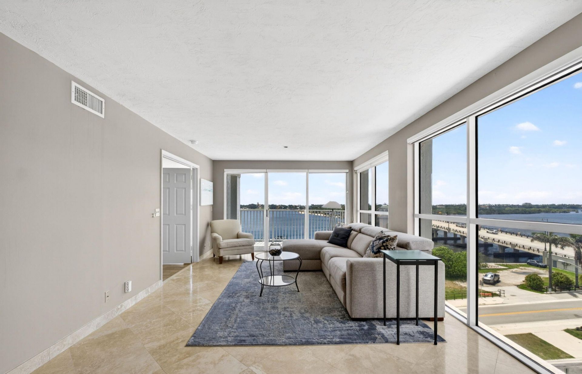 3901 S Flagler Drive, Unit 703, West Palm Beach, FL 33405 Photo
