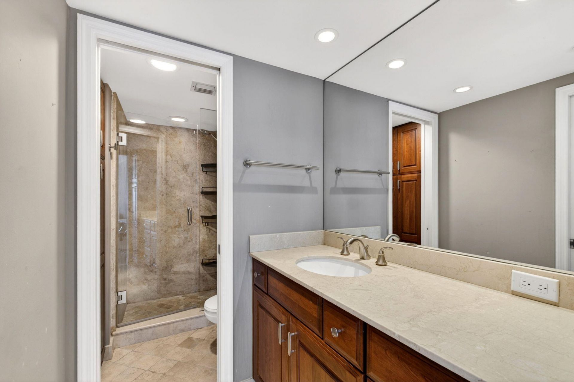 3901 S Flagler Drive, Unit 703, West Palm Beach, FL 33405 Photo