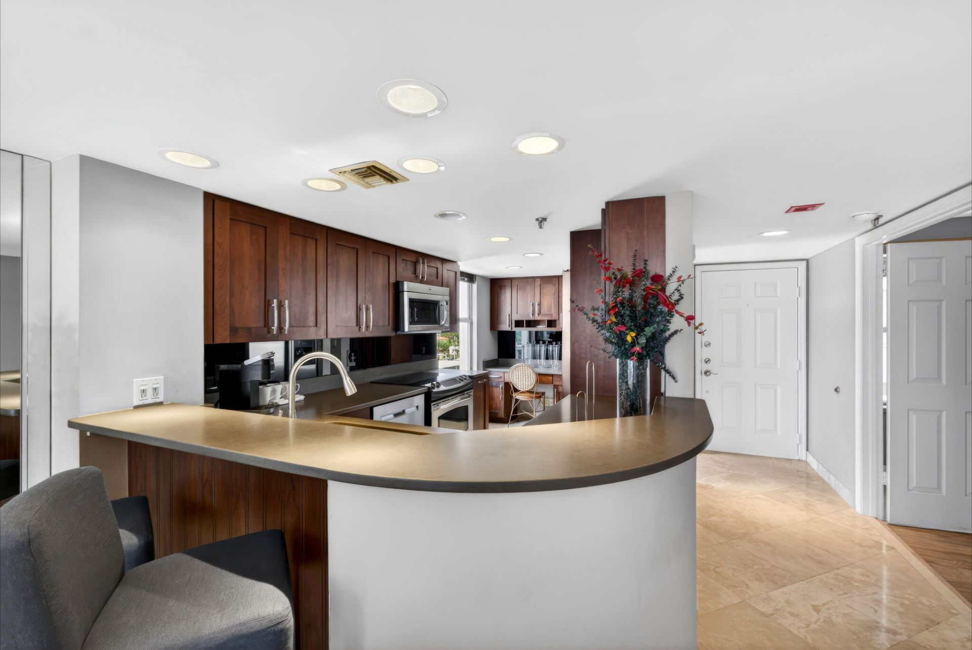 3901 S Flagler Drive, Unit 703, West Palm Beach, FL 33405 Photo