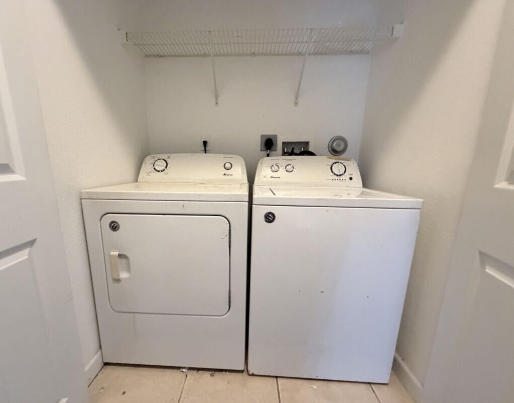 933 NE 42nd Avenue, Homestead, FL 33033 Photo