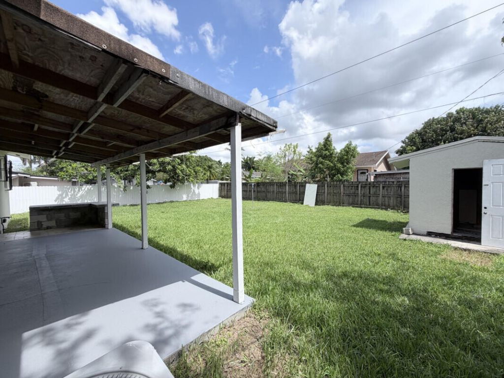 639 SW 3rd Terrace, Homestead, FL 33034 Photo