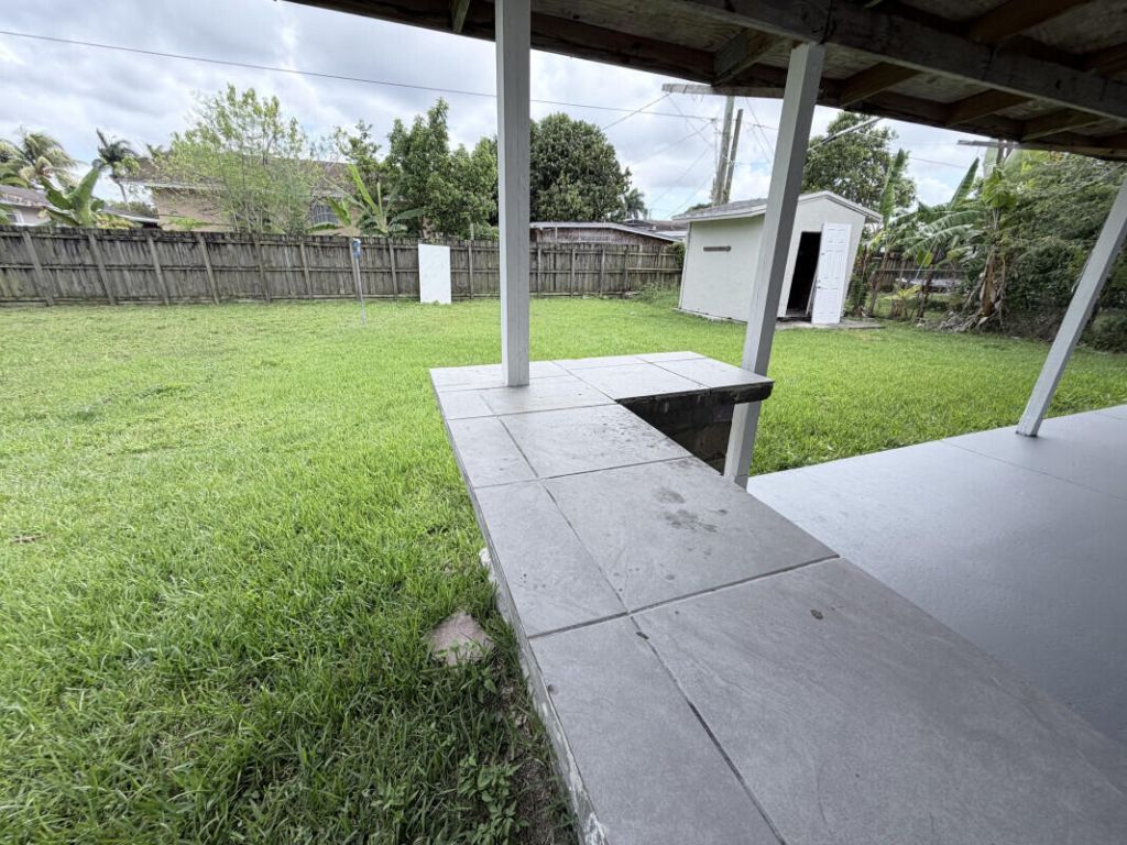 639 SW 3rd Terrace, Homestead, FL 33034 Photo