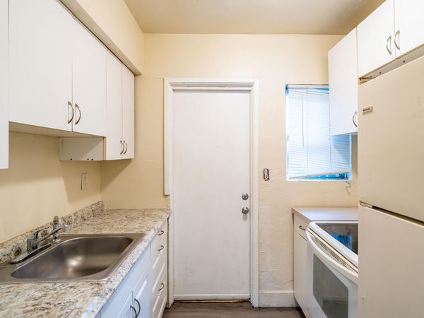 533 NE 2nd Avenue, Fort Lauderdale, FL 33304