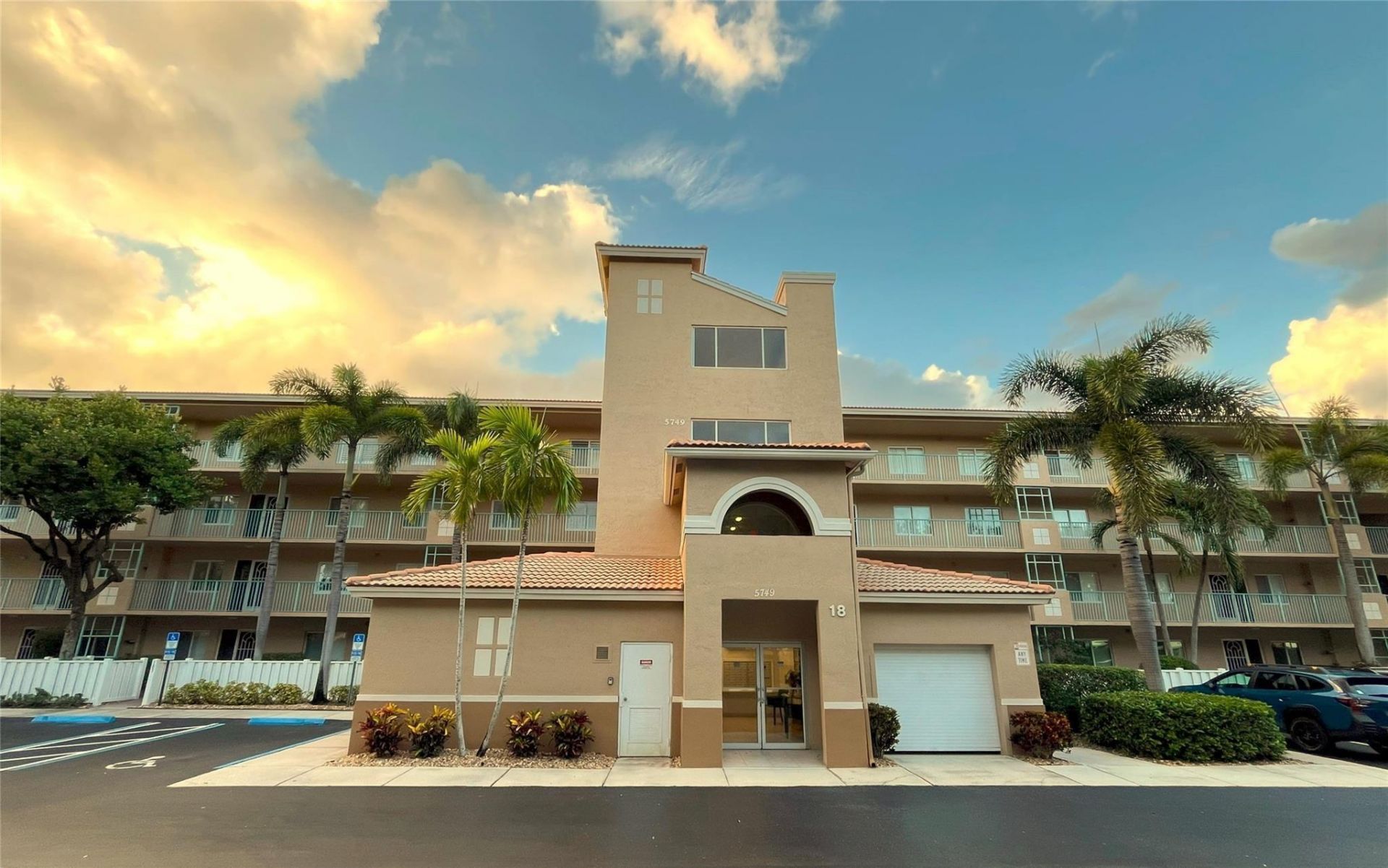 12560 Majesty Circle, Boynton Beach, FL 33437 Main Photo