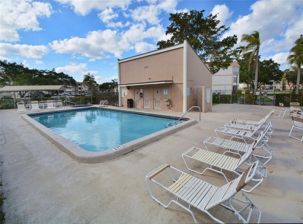 8310 Sands Point Boulevard, Unit 104, Tamarac, FL 33321 Photo