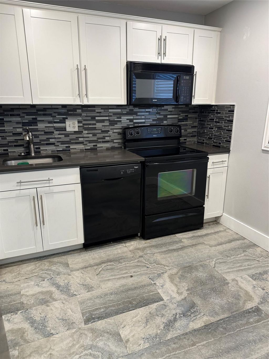8310 Sands Point Boulevard, Unit 104, Tamarac, FL 33321 Photo