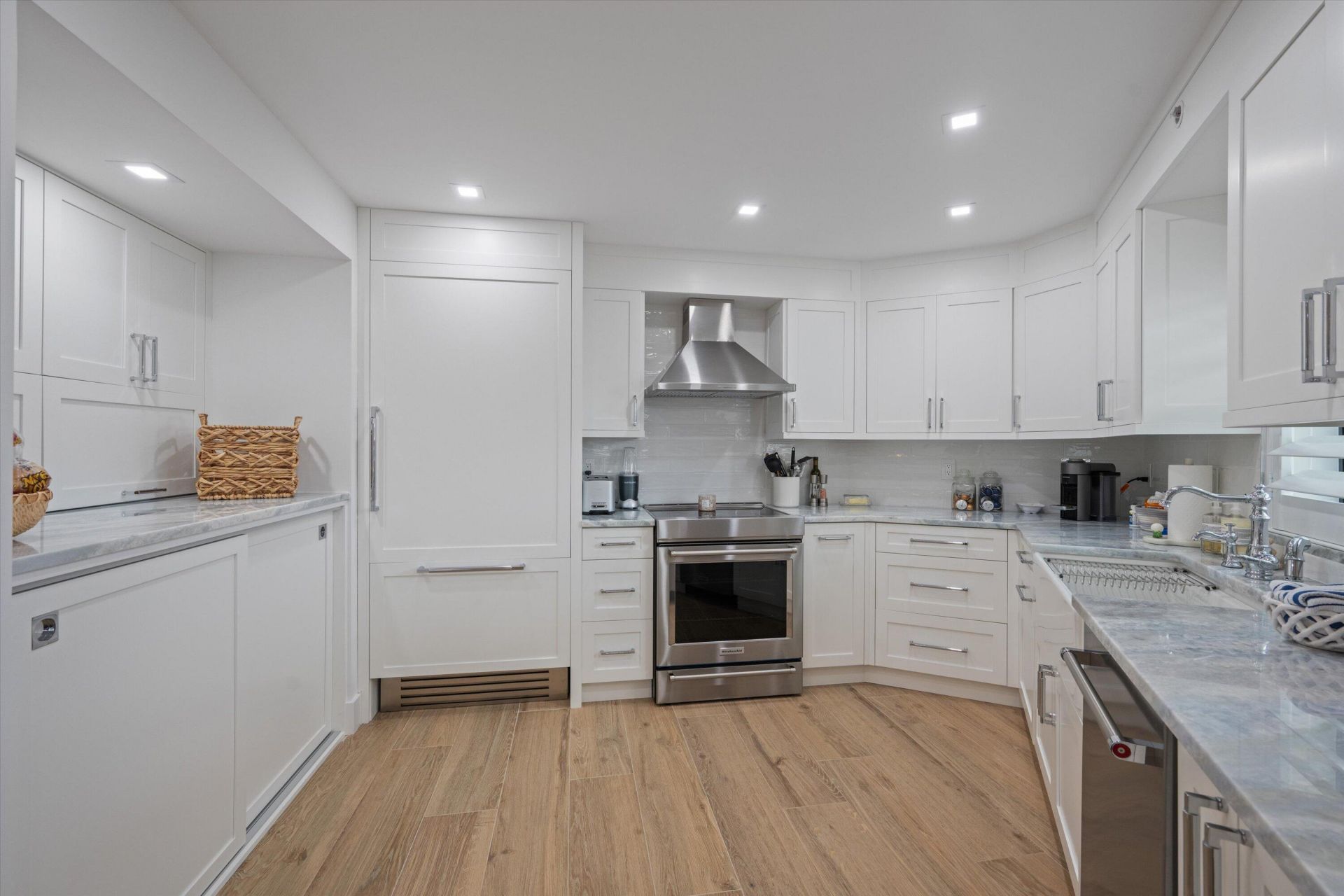 19800 S Sandpointe Bay Drive, Unit 510, Tequesta, FL 33469 Photo