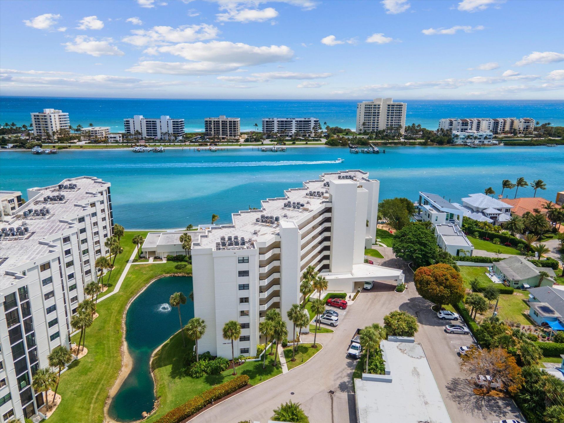 19800 S Sandpointe Bay Drive, Unit 510, Tequesta, FL 33469 Photo