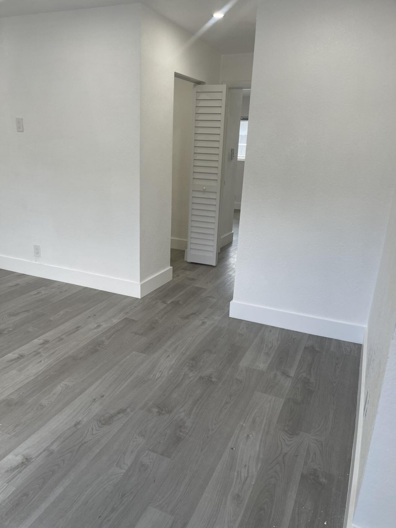 880 NW 8th Avenue, Pompano Beach, FL 33060 Photo