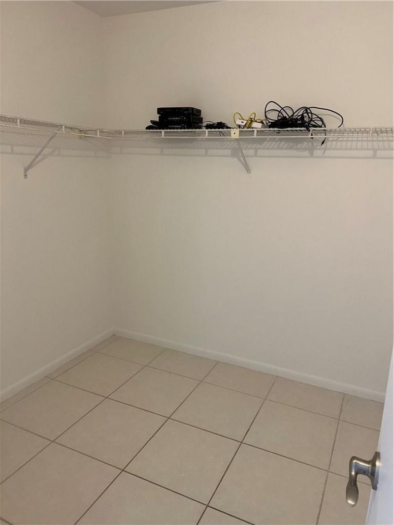 1800 S Ocean Boulevard, Unit 501, Lauderdale by the Sea, FL 33062 Photo