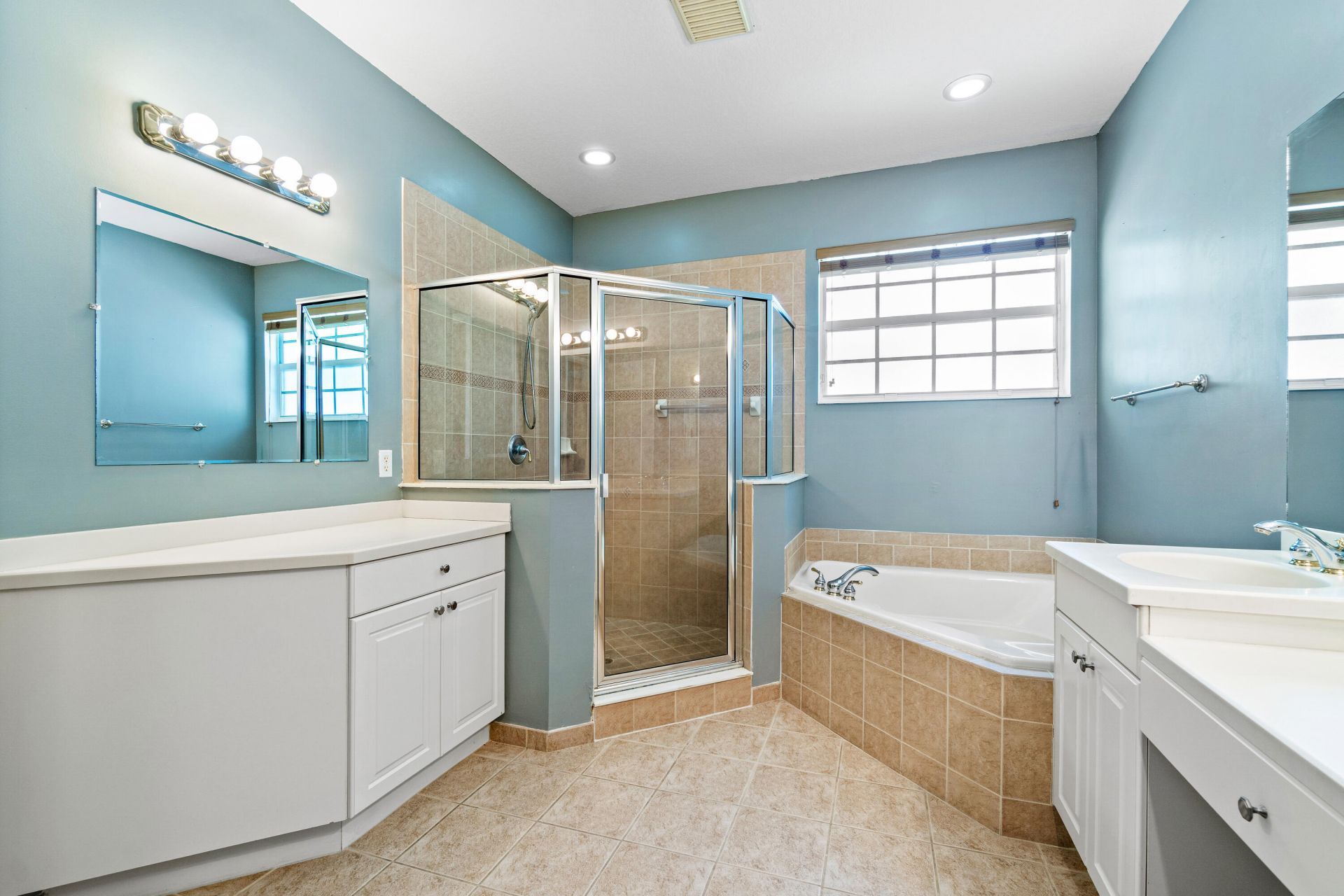 81 Nottingham Place, Boynton Beach, FL 33426 Photo