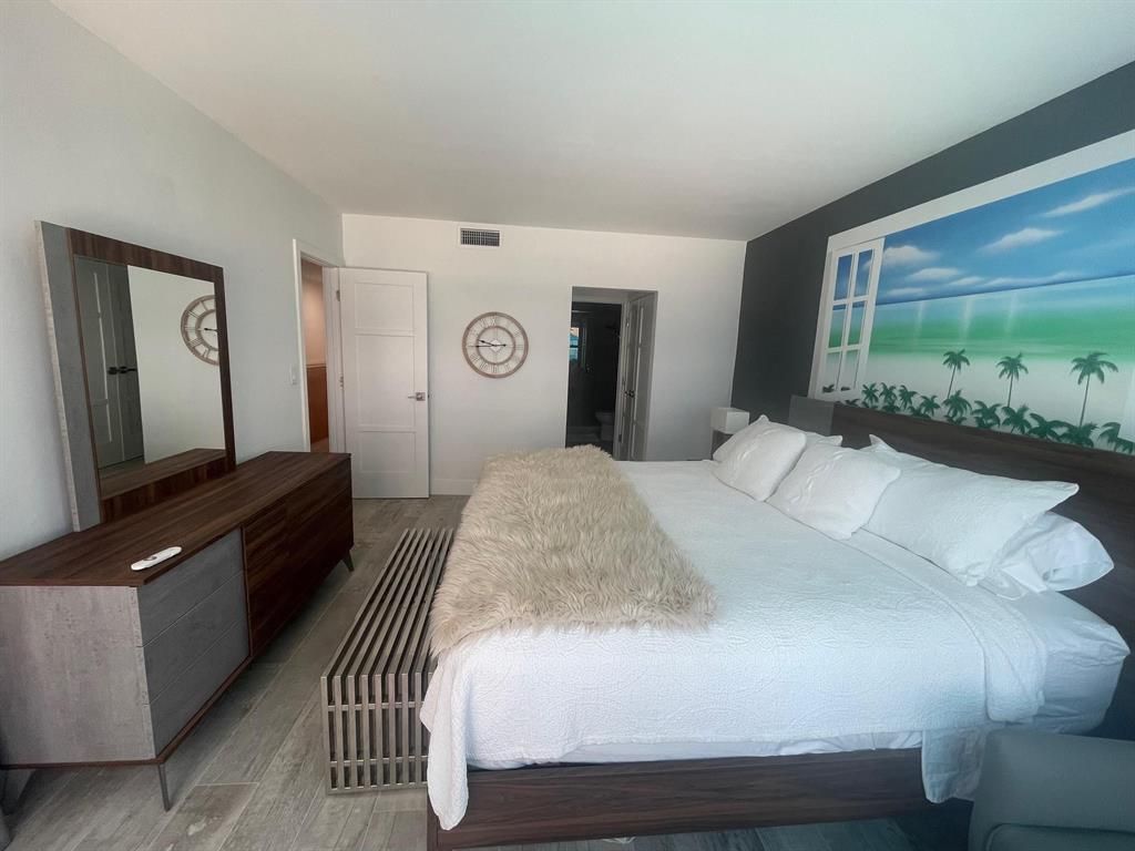 3800 Galt Ocean Drive, Unit 204, Fort Lauderdale, FL 33308 Photo