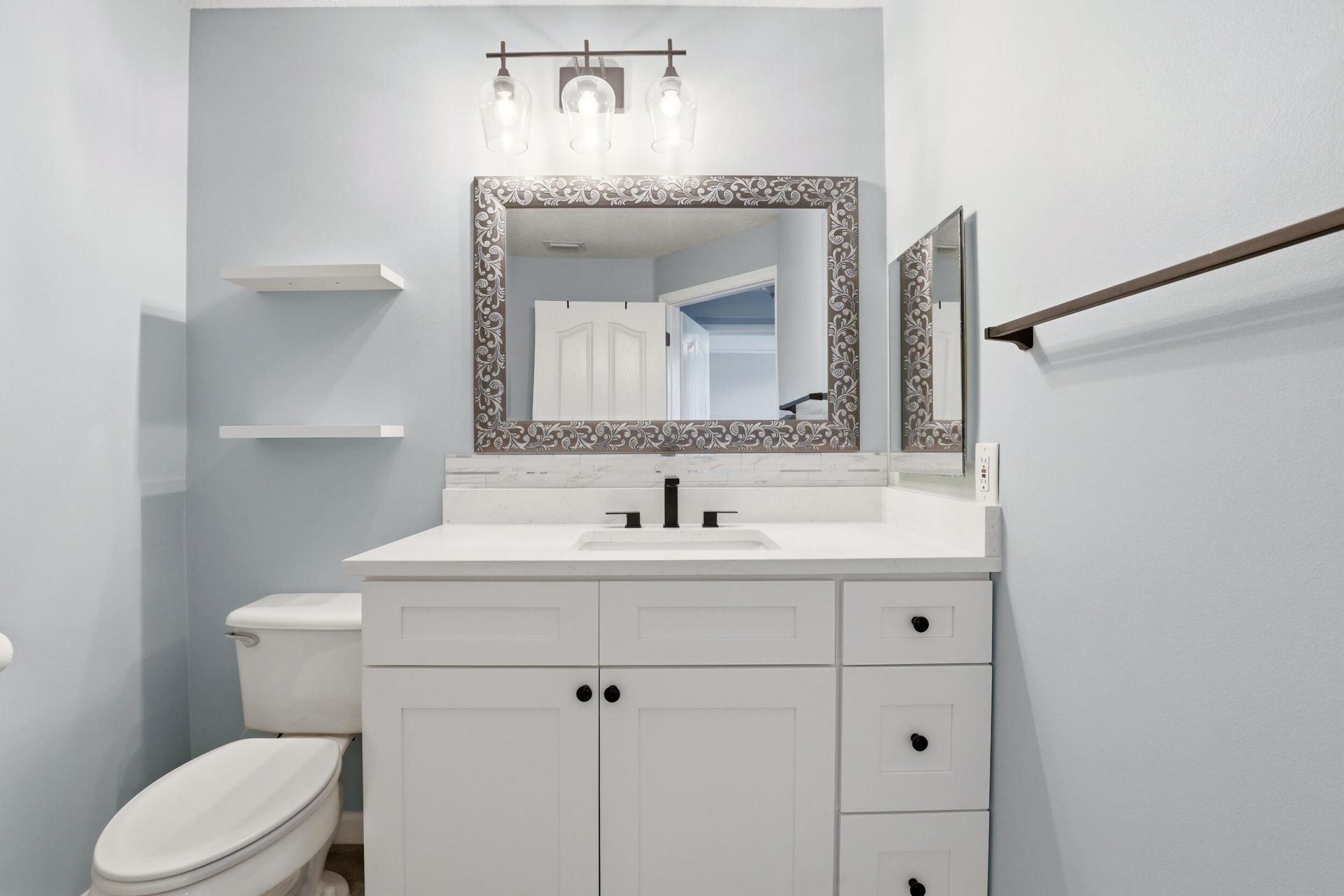 9905 Baywinds Drive, Unit 2102, West Palm Beach, FL 33411 Photo