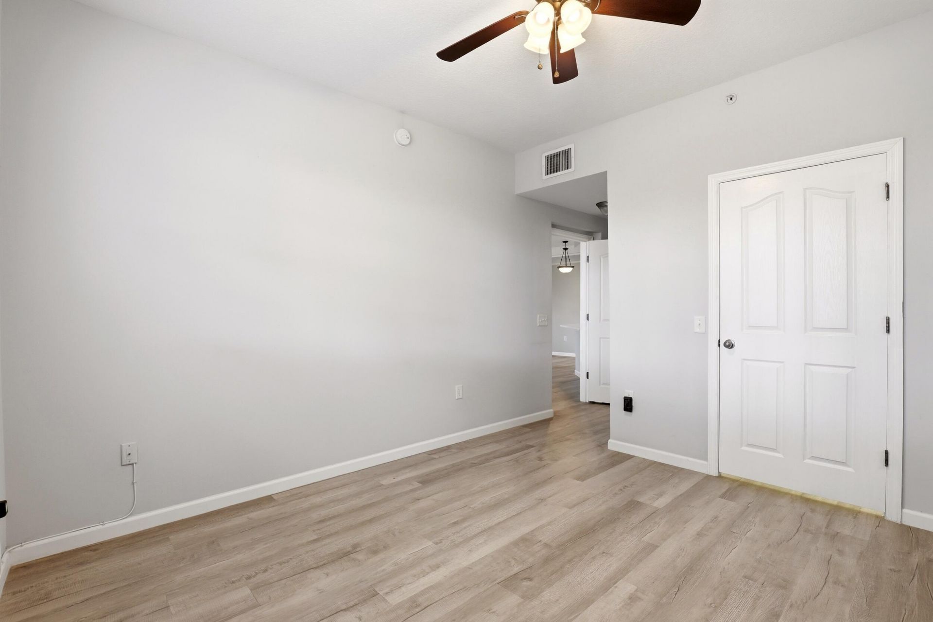 9905 Baywinds Drive, Unit 2102, West Palm Beach, FL 33411 Photo