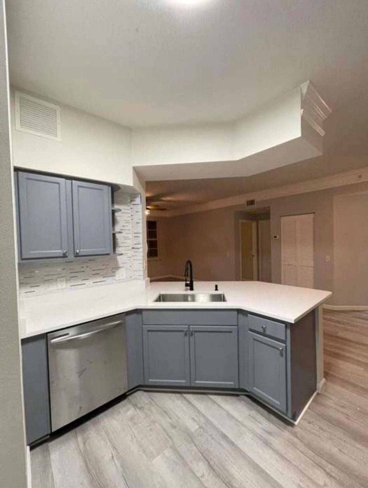 9905 Baywinds Drive, Unit 2102, West Palm Beach, FL 33411 Photo