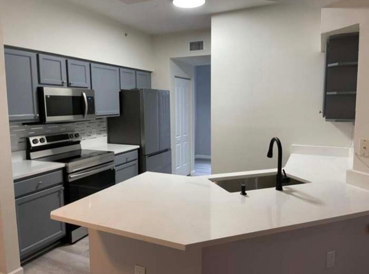 9905 Baywinds Drive, Unit 2102, West Palm Beach, FL 33411 Photo