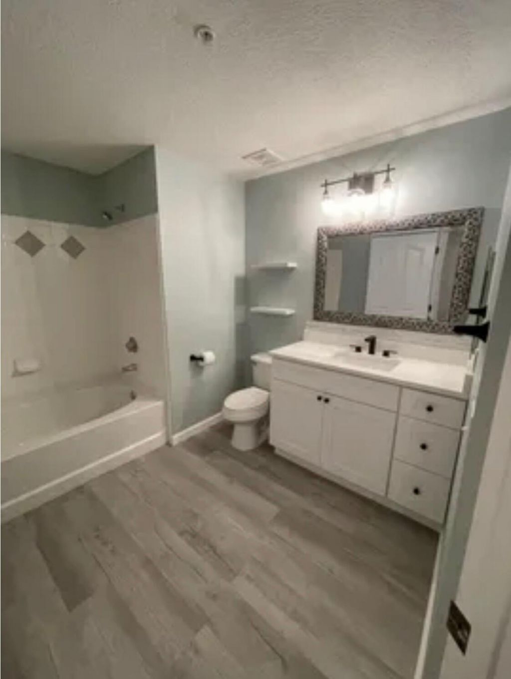 9905 Baywinds Drive, Unit 2102, West Palm Beach, FL 33411 Photo