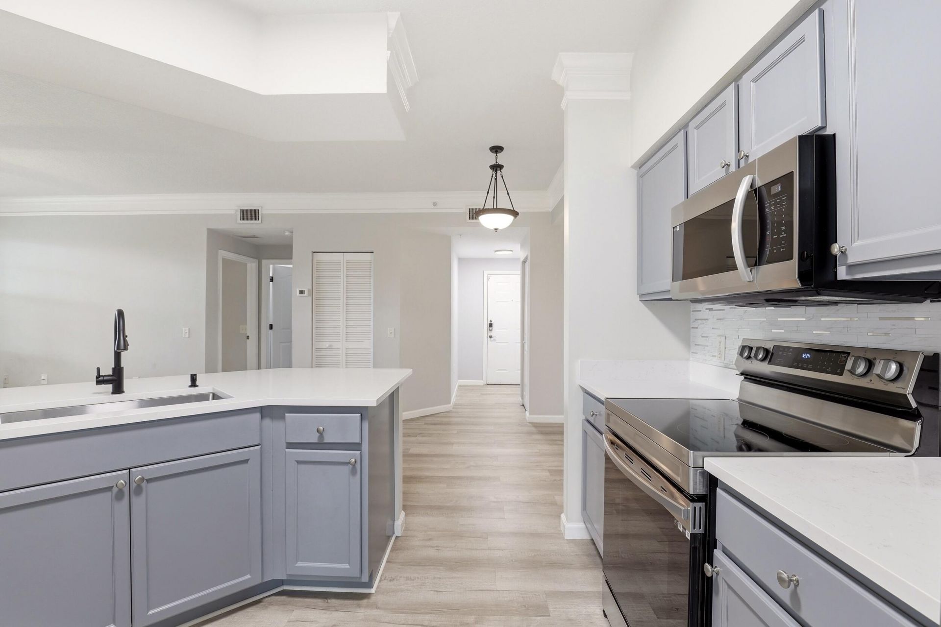 9905 Baywinds Drive, Unit 2102, West Palm Beach, FL 33411 Photo