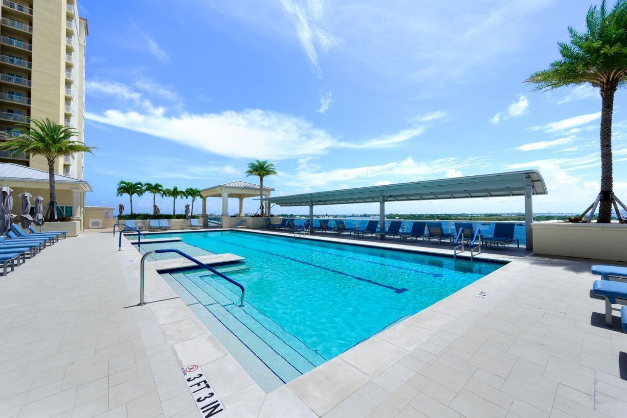 2650 Lake Shore Drive, Unit 1602, Riviera Beach, FL 33404 Photo