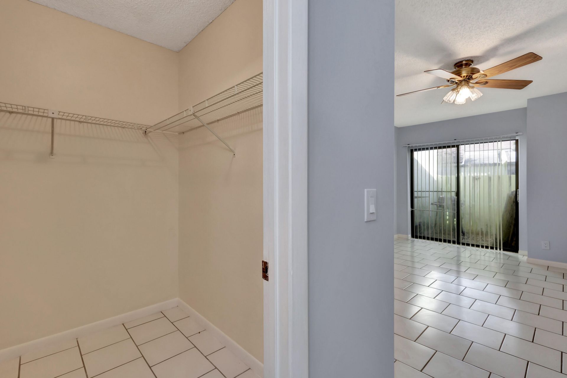 4385 Willow Brook Circle, West Palm Beach, FL 33417 Photo