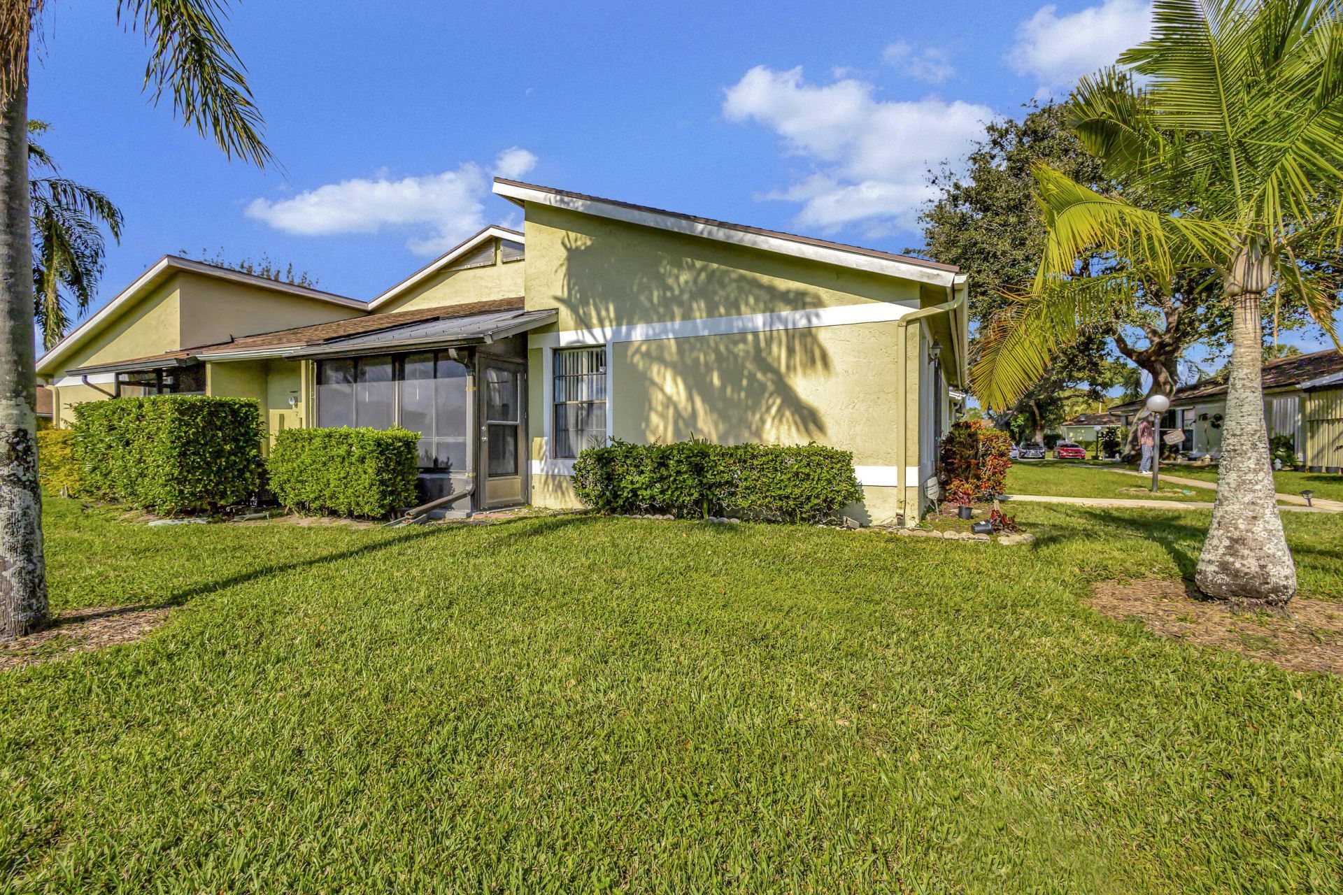 4385 Willow Brook Circle, West Palm Beach, FL 33417 Photo