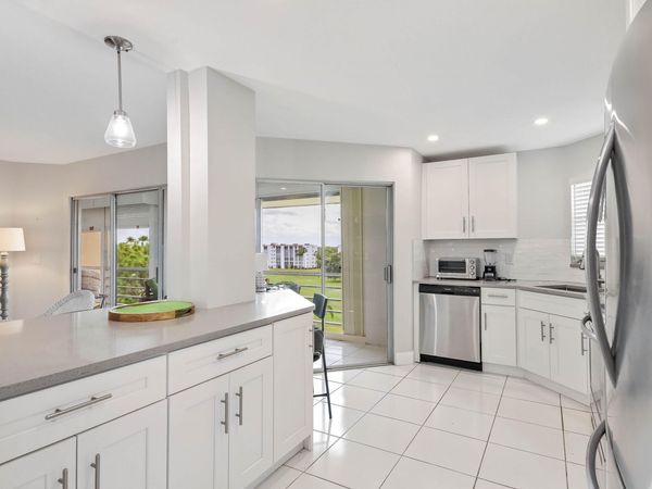 3661 Via Poinciana, Unit 616, Greenacres, FL 33467