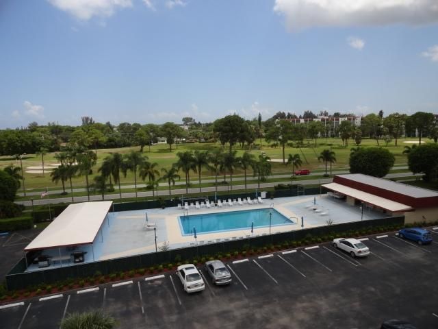 3661 Via Poinciana, Unit 616, Greenacres, FL 33467 Photo