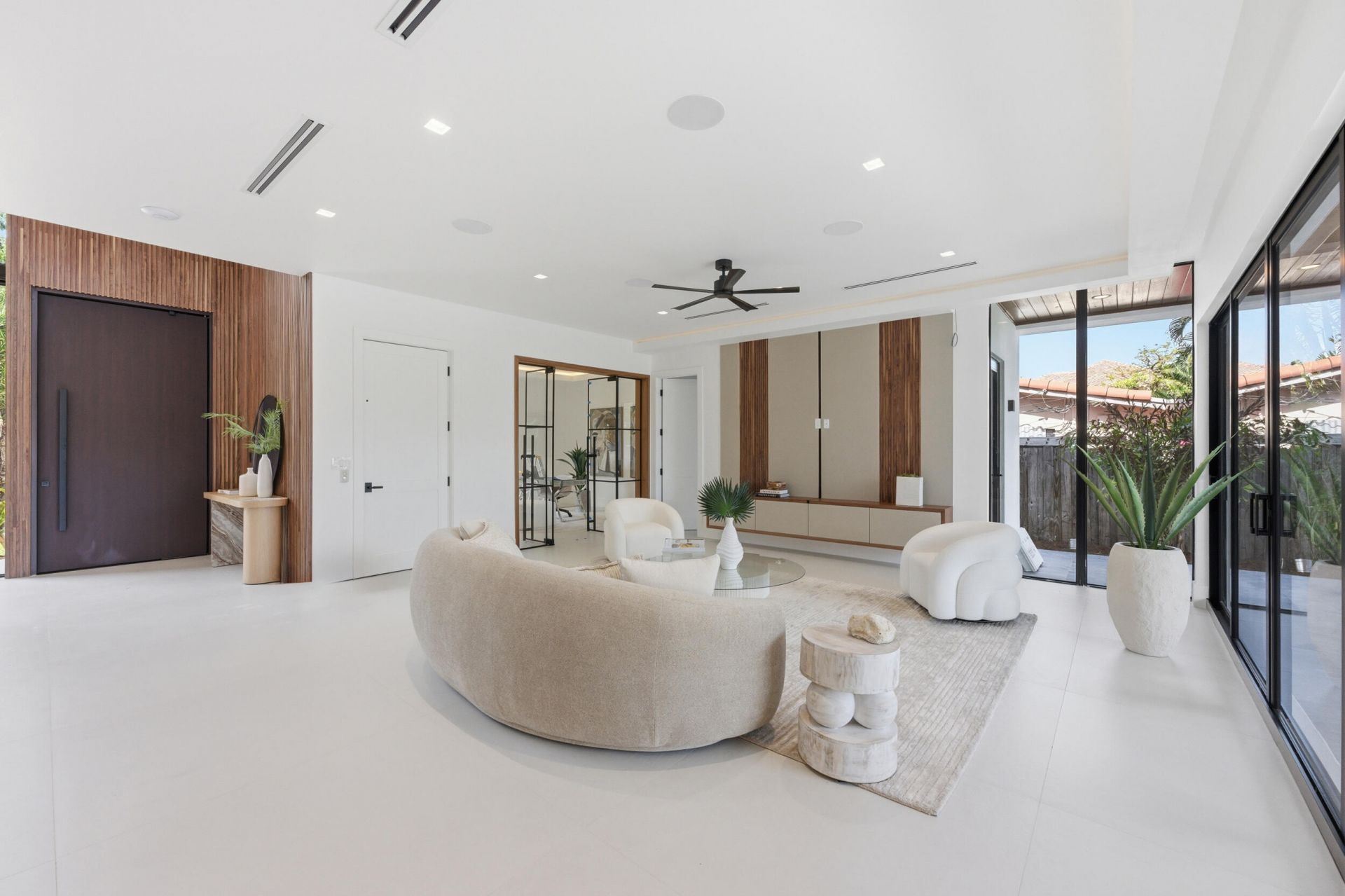 2360 NE 49th Street, Lighthouse Point, FL 33064 Photo