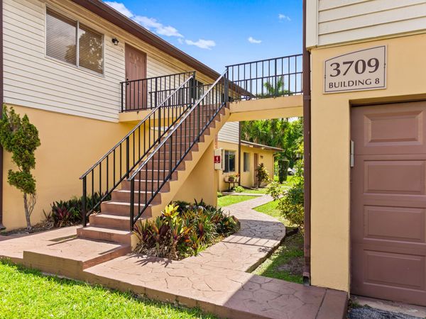 3709 NW 84th Avenue, Sunrise, FL 33351