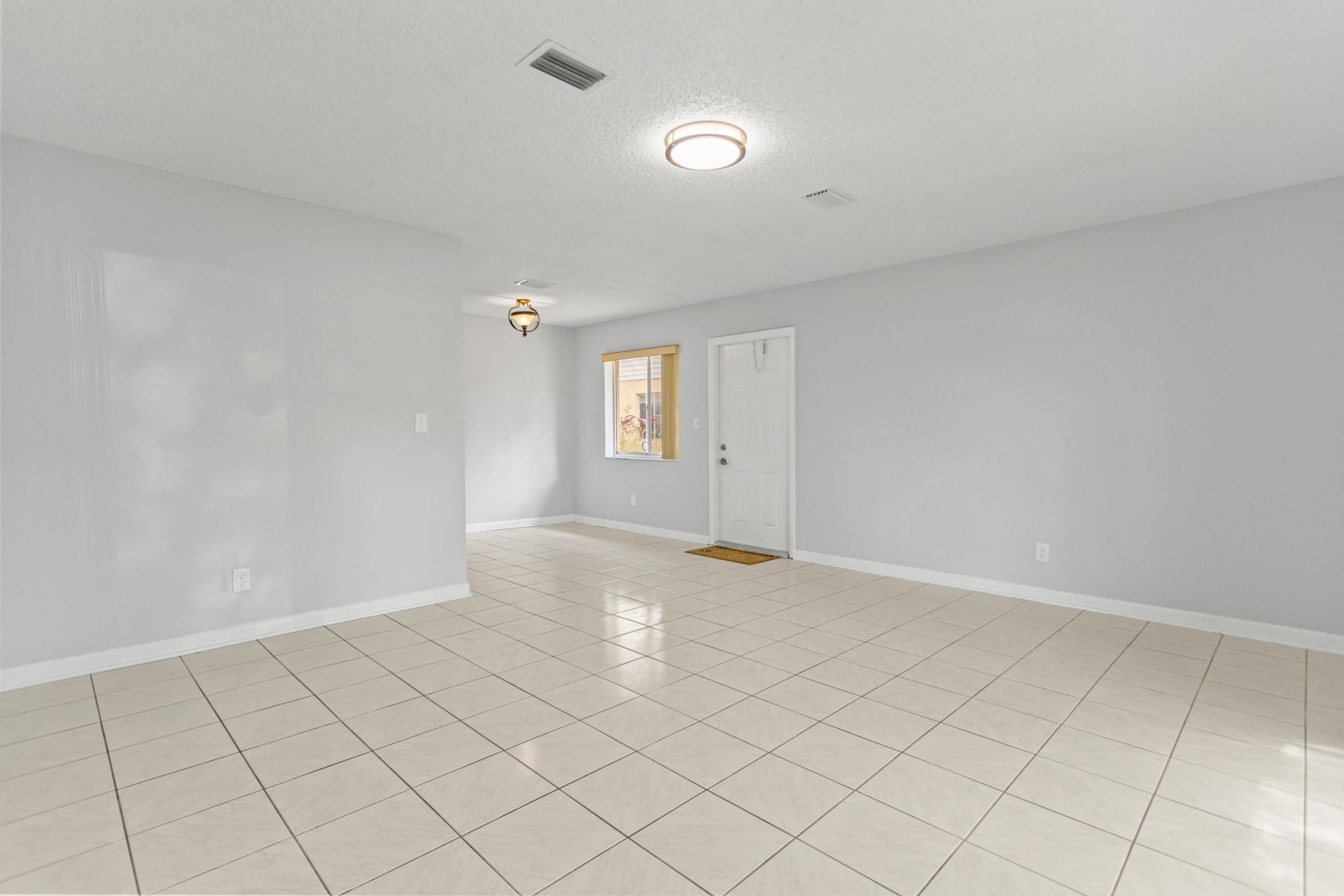 3709 NW 84th Avenue, Sunrise, FL 33351 Photo