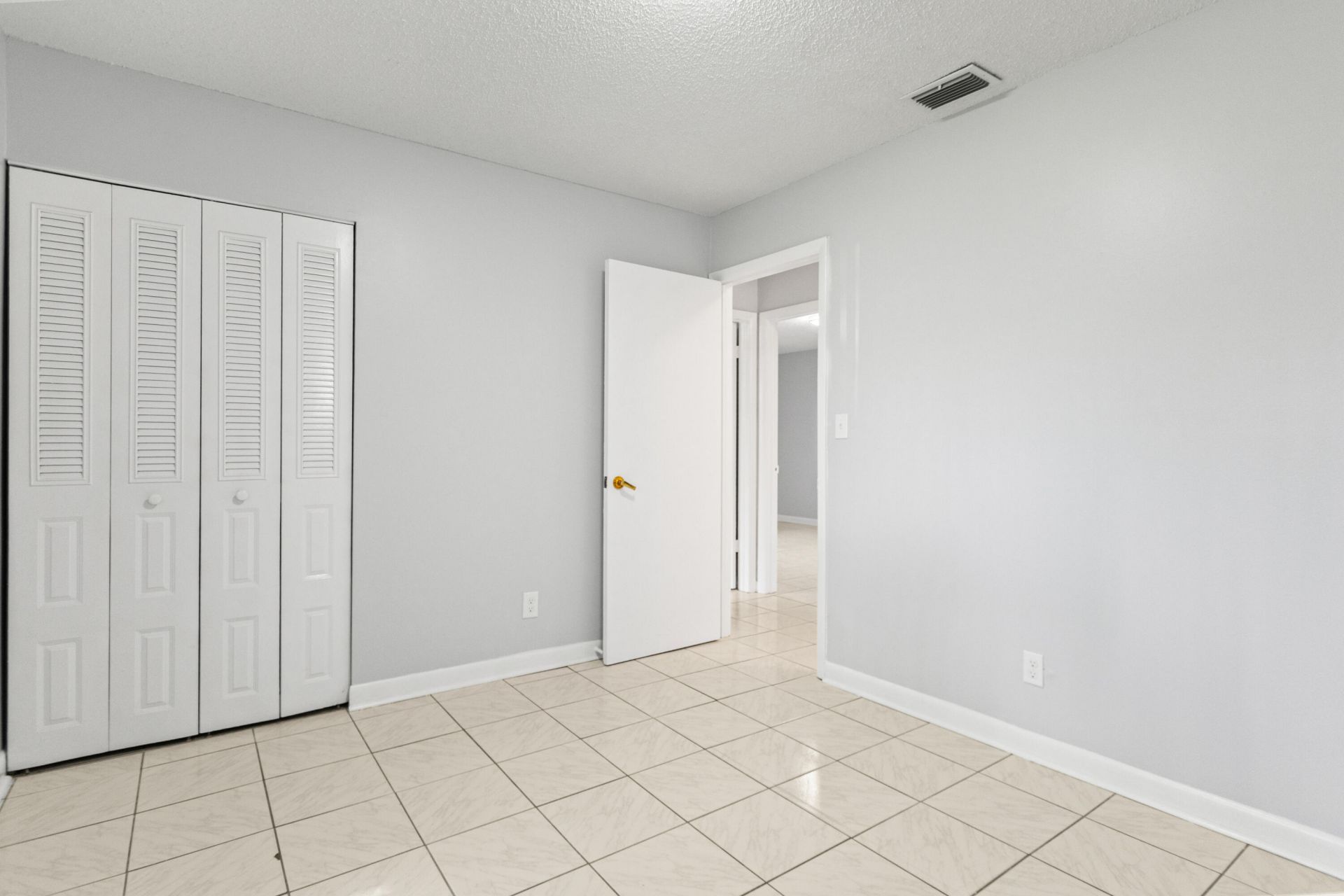 3709 NW 84th Avenue, Sunrise, FL 33351 Photo