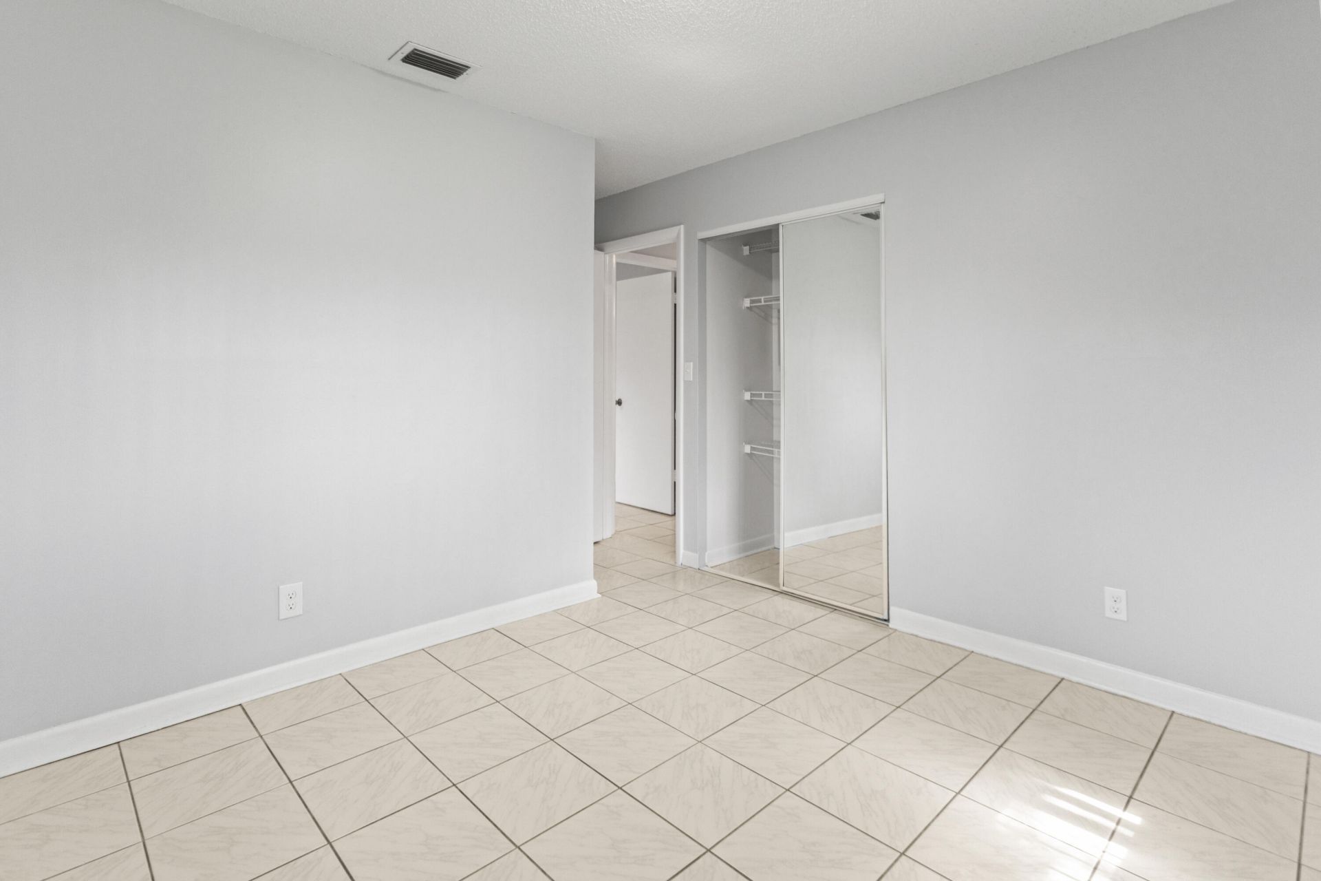 3709 NW 84th Avenue, Sunrise, FL 33351 Photo