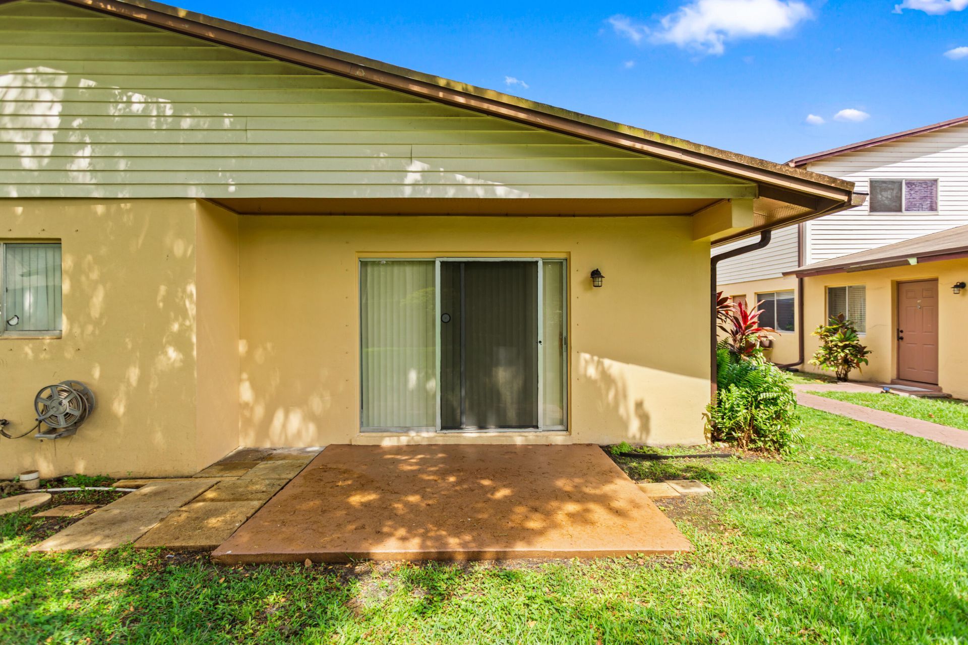 3709 NW 84th Avenue, Sunrise, FL 33351 Photo