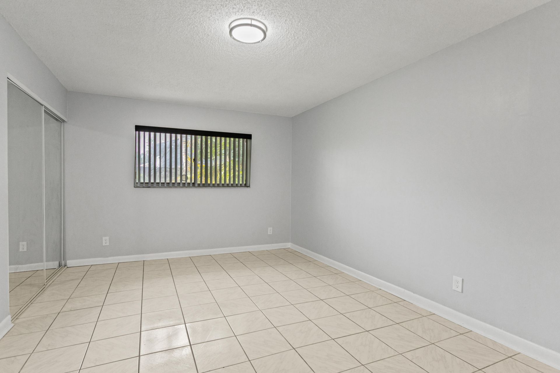 3709 NW 84th Avenue, Sunrise, FL 33351 Photo