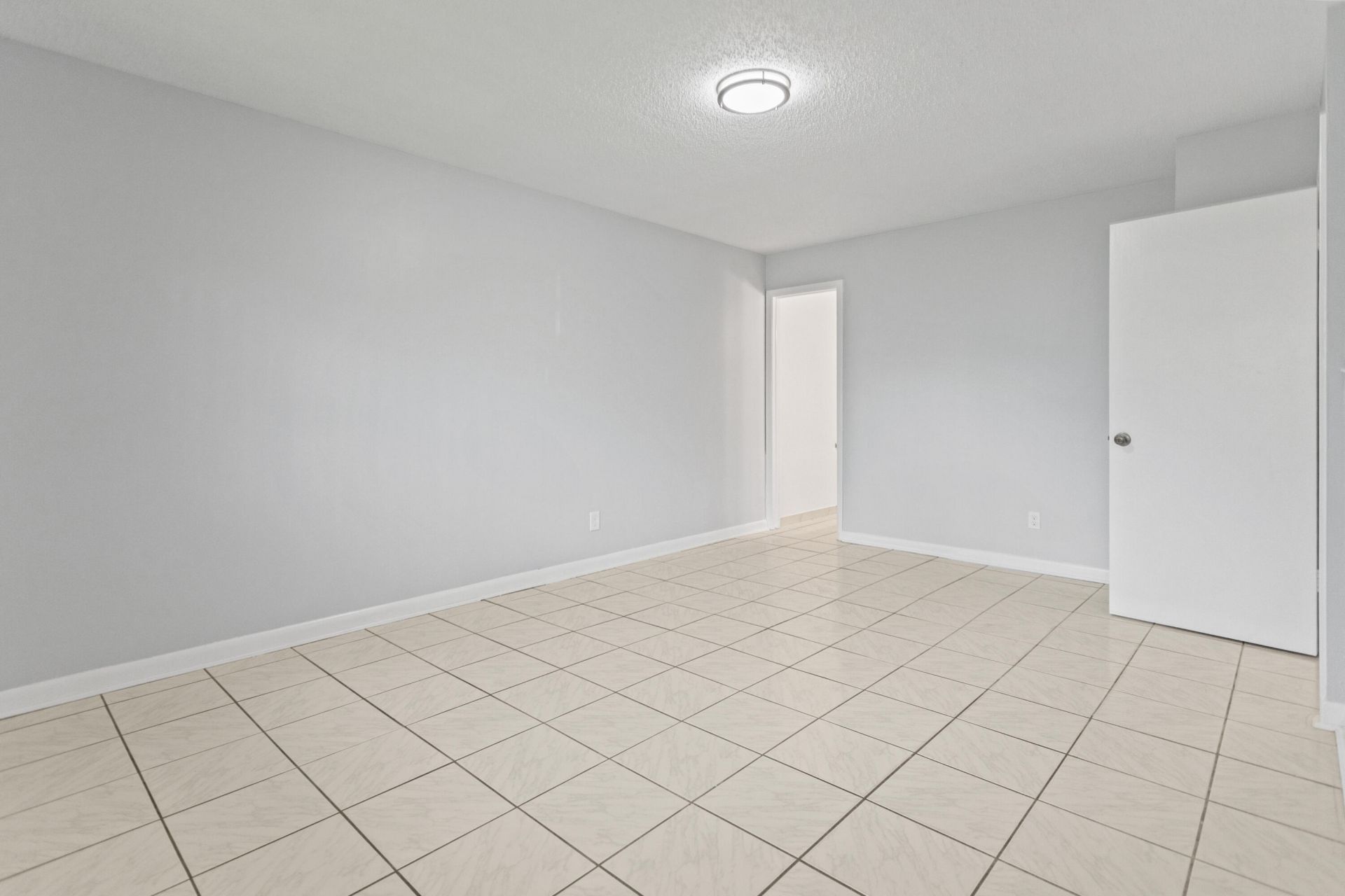 3709 NW 84th Avenue, Sunrise, FL 33351 Photo