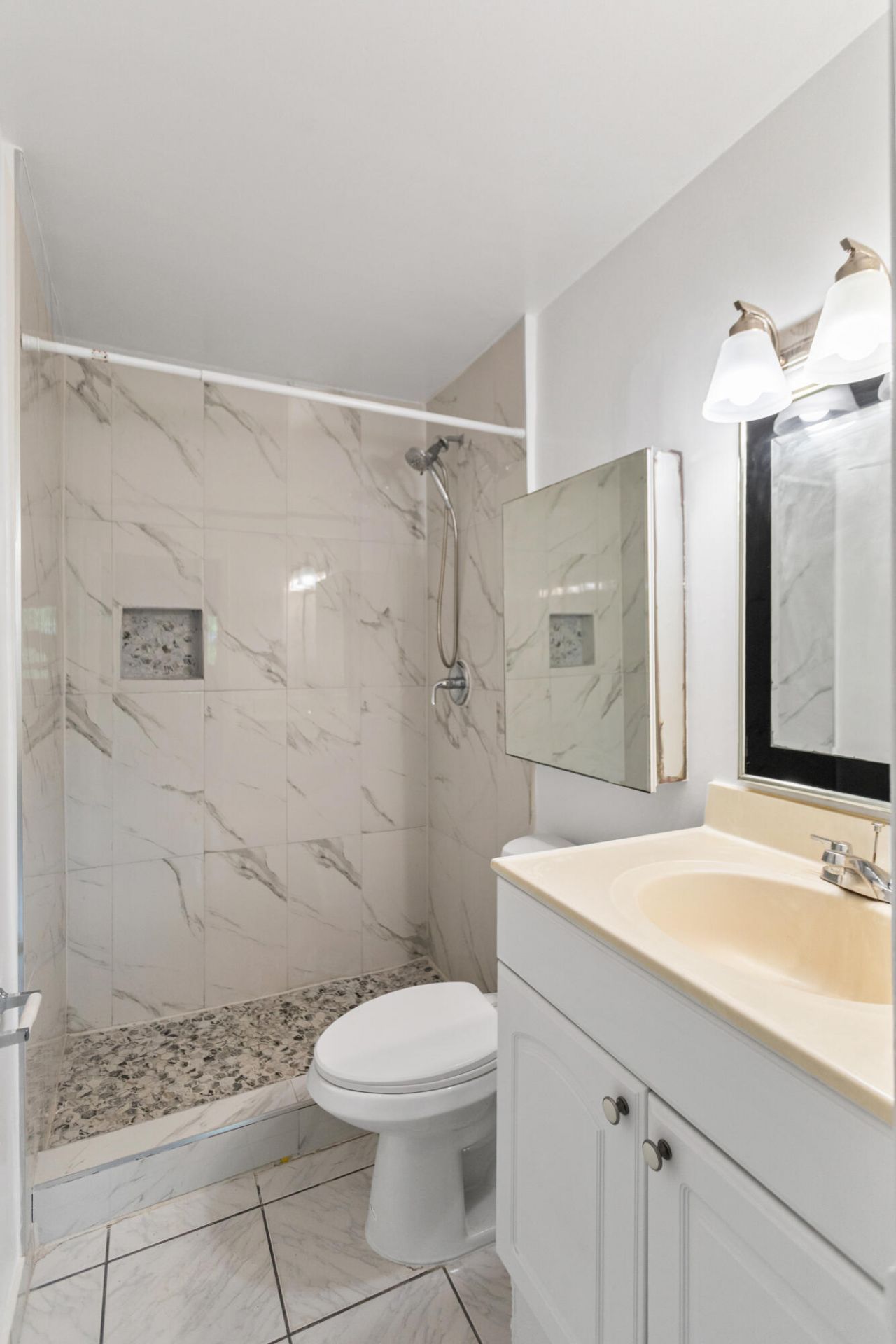 3709 NW 84th Avenue, Sunrise, FL 33351 Photo