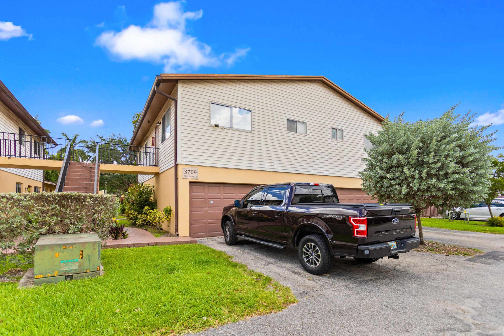 3709 NW 84th Avenue, Sunrise, FL 33351 Photo